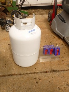 30 lb tank. Used condition. As shown.