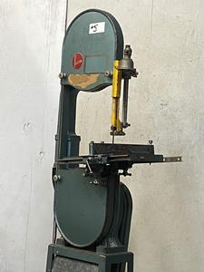 lot 5 image: Delta Commercial Wood-Cutting BandSaw