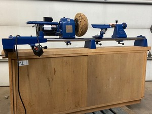 lot 1 image: Coronet Record Power Wood-Turning Lathe