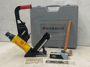 lot 21 image: Ramsond Model RMM4 Pneumatic Stapler  Nailer