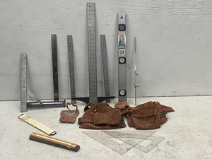 lot 50 image: Bucket Of Assorted Tool Bag -- Measuring Tools -- Level -- Etc