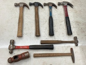 lot 53 image: Bucket Of Misc Assorted Hammers -- See All Pictures