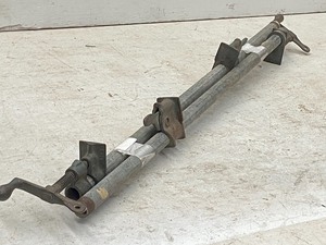 lot 58 image: Lot Of (2) 36 Pony Bar Clamps