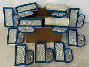 lot 27 image: Box Of New Air Filters