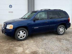 lot 2 image: 2002 GMC Envoy SLE