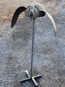 Battery-Operated 3D-Motion Goose Hu...
