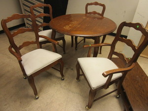 lot 102 image: OAK DINING ROOM TABLE, CHAIRS, TWO LEAVES