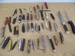 Lot of Assorted Pocket Knives
