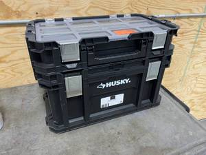 lot 35 image: HUSKY Work ToolBox with Parts Tray