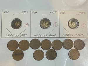 lot 7 image: (3) Mercury Dimes 1923, 1935, 1944-...