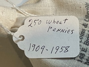lot 27 image: 1 bag of 250 mixed wheat pennies 19...
