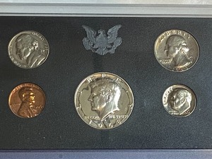 lot 29 image: 1968 5-piece 40% silver proof set...