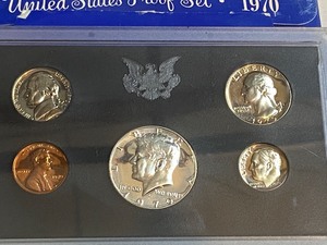 lot 31 image: 1970 5-piece 40% silver proof set...