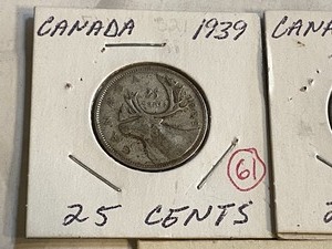 lot 61 image: (3) Canadian silver quarters 1939,...