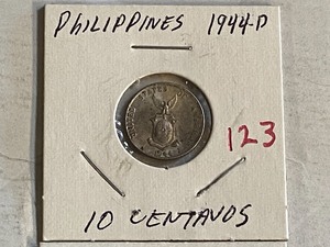 lot 123 image: Philippines silver 1944-D 20 Centa...
