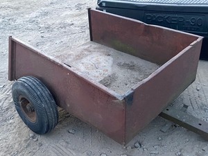 lot 20 image: Vintage Lawn Tractor Trailer & Plastic Truck Toolbox