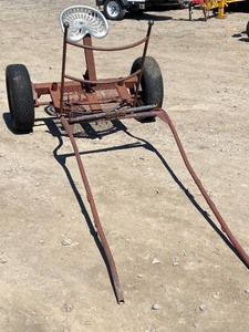 lot 11 image: Pioneer Horse Trainer Carriage