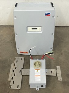 lot 19 image: SMA Solar Technology Sunny Boy Solar Converter