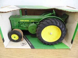 Ertl John Deere Model R Tractor