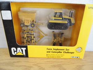 Ertl Cat Farm Implement Set