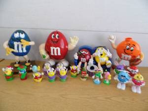 M&M Dispensers - Minis