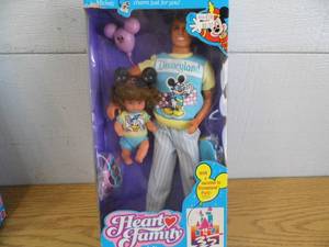 Disney Heart Family Figure
