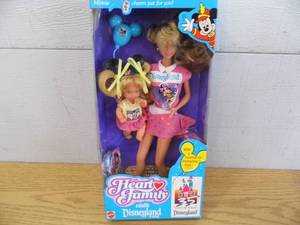 Disney Heart Family Figure