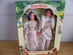 Disney The Wedding of Snow White