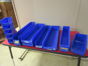 SMALLER AKRO BINS