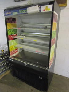 MASTER-BILT OPEN FRONT REFRIGERATED DISPLAY CASE