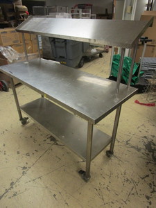 ROLLING TRAY ASSEMBLY TABLE