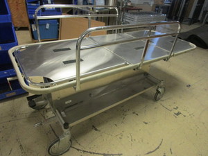 MIDMARK HYDRAULIC STRETCHER