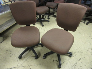 VIA ADJUSTABLE OFFICE CHAIRS