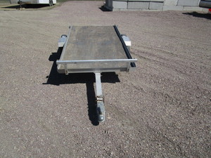 2000 Chipmunk Tilt Bed Alum Trailer 4x8