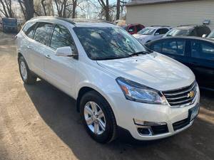 lot 11 image: 2014 Chevrolet Traverse LT FWD