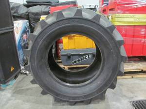 lot 2 image: Galaxy tire
