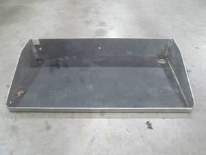 lot 20 image: Arrow Aluminum trailer work bench