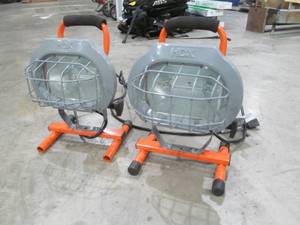 lot 38 image: HDX portable work light