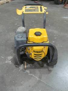 lot 53 image: Dewalt Power washer