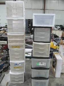 lot 70 image: storage drawers
