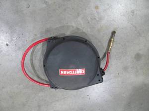 lot 75 image: Craftsman air house reel