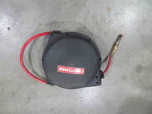lot 76 image: Craftsman air house reel