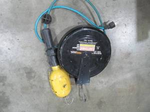 lot 81 image: Craftsman work light
