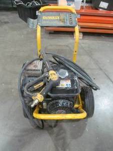lot 108 image: Dewalt power washer