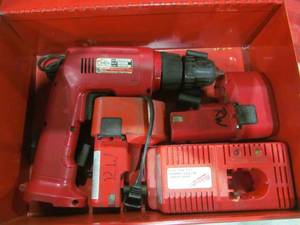 lot 182 image: Milwaukee tool