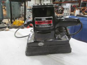 lot 216 image: craftsman sander