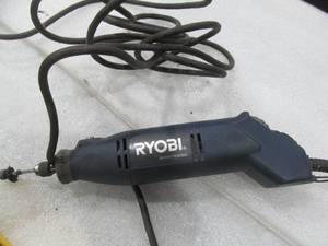 lot 223 image: Ryobi orbital tool