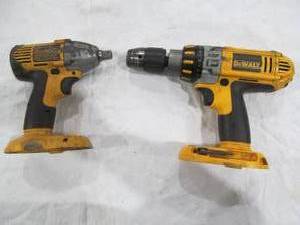 lot 416 image: Dewalt tools