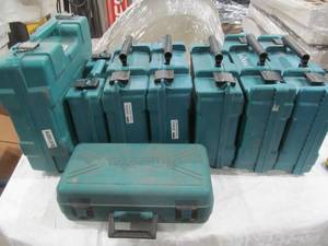 lot 471 image: Makita cases