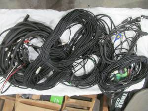 lot 229 image: audio cables